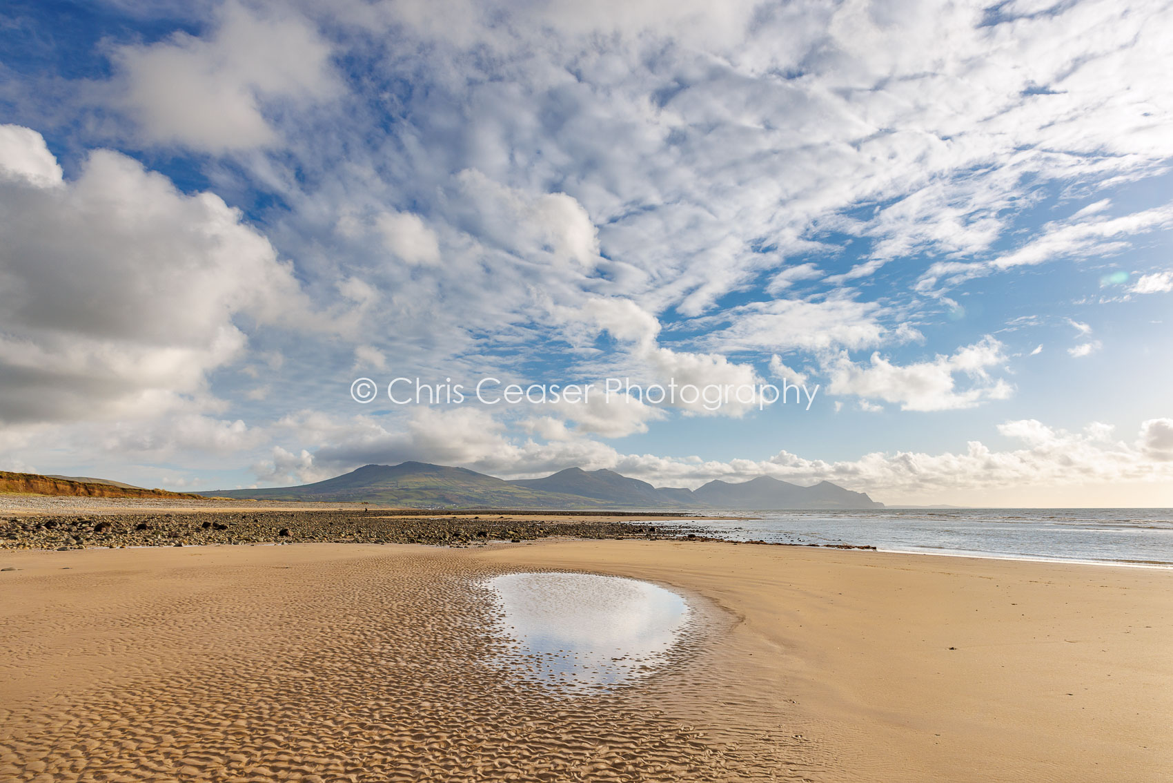 Big Skies, Dinas Dinlle